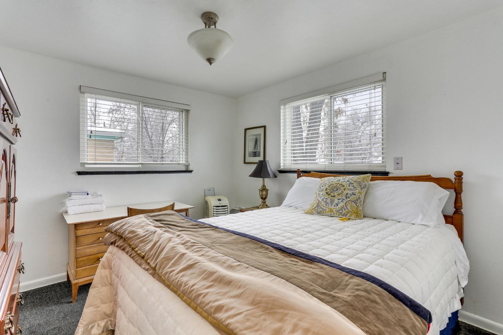 Dog-Friendly Denver Apartment With Shared Yard! Exteriör bild