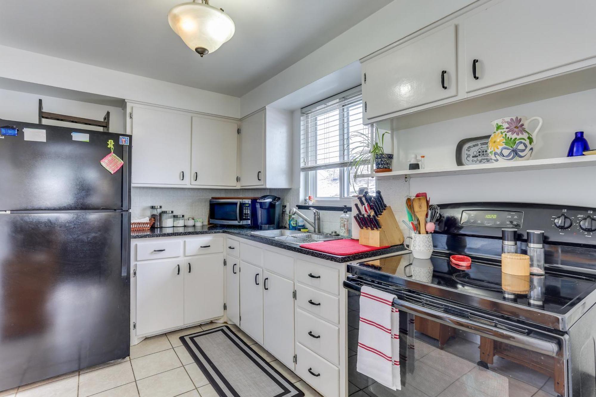 Dog-Friendly Denver Apartment With Shared Yard! Exteriör bild