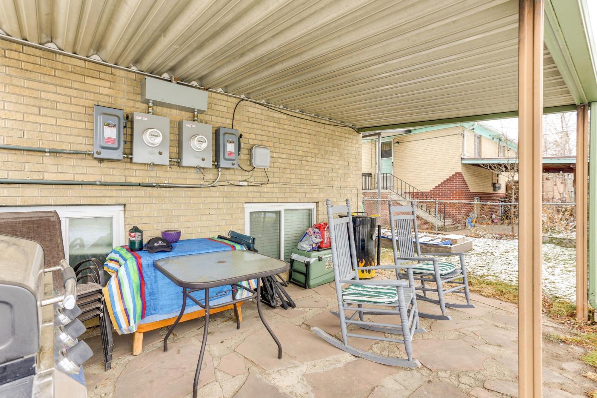 Dog-Friendly Denver Apartment With Shared Yard! Exteriör bild